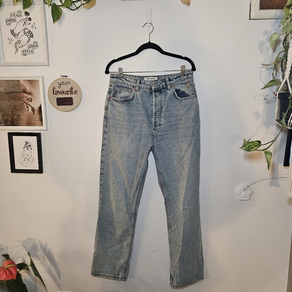 Reformation Cynthia Star Embroidered High-Rise Straight Leg Jeans - Picture 1 of 8